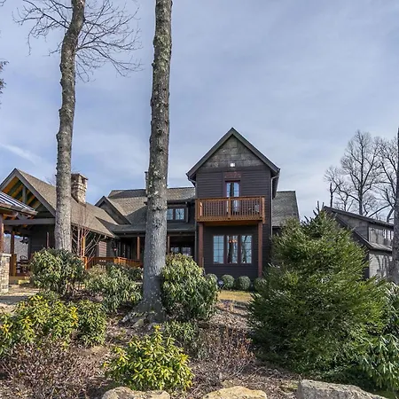 Elk Camp Lodge